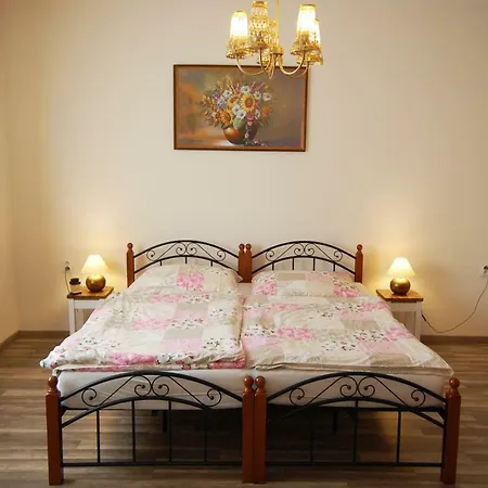 Romantic Апартаменты *